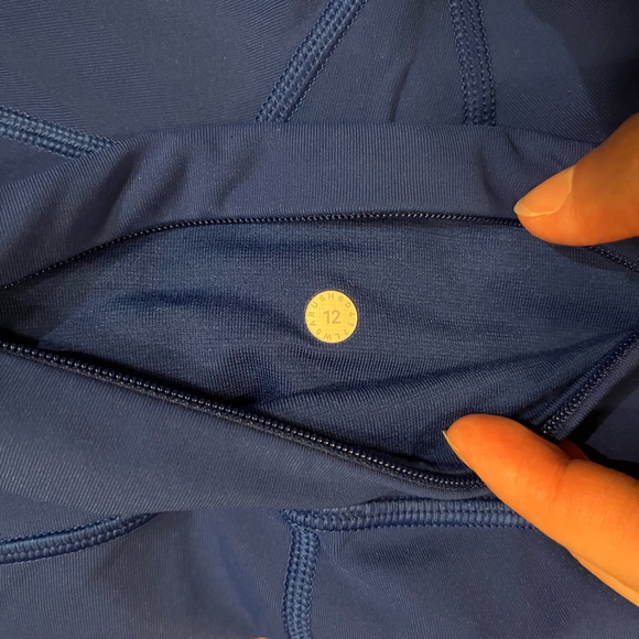 Lululemon Gait Keeper 7/8 Tight 25" in Jet Stream Size 12 - Picture 8 of 8